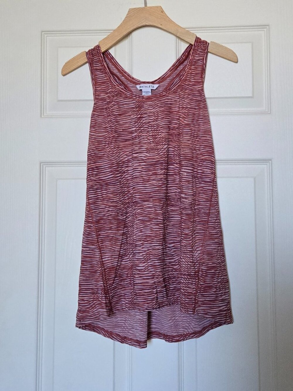 Athleta Women's Ultimate Scoop Tank Mauve Racerback Stretch - Size Small - EUC